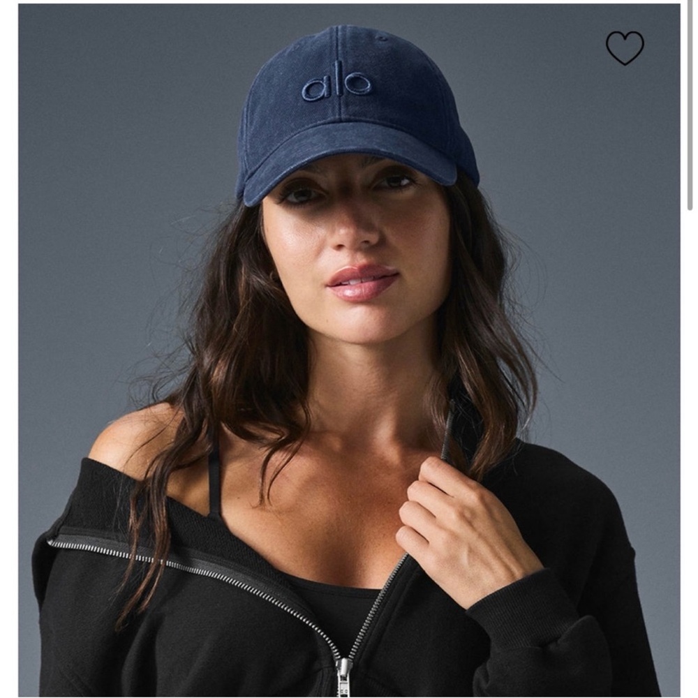 NWT ALO Yoga Vintage Navy Washed Off-Duty hat - Picture 4 of 4
